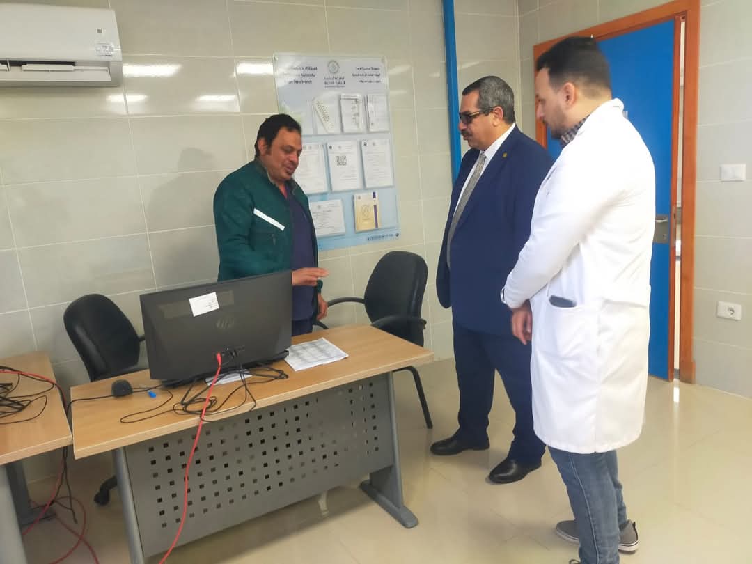 رئيس مدينة نويبع يتفقد المركز الحضري  للاطمئنان على سير العمل والخدمات المقدمة