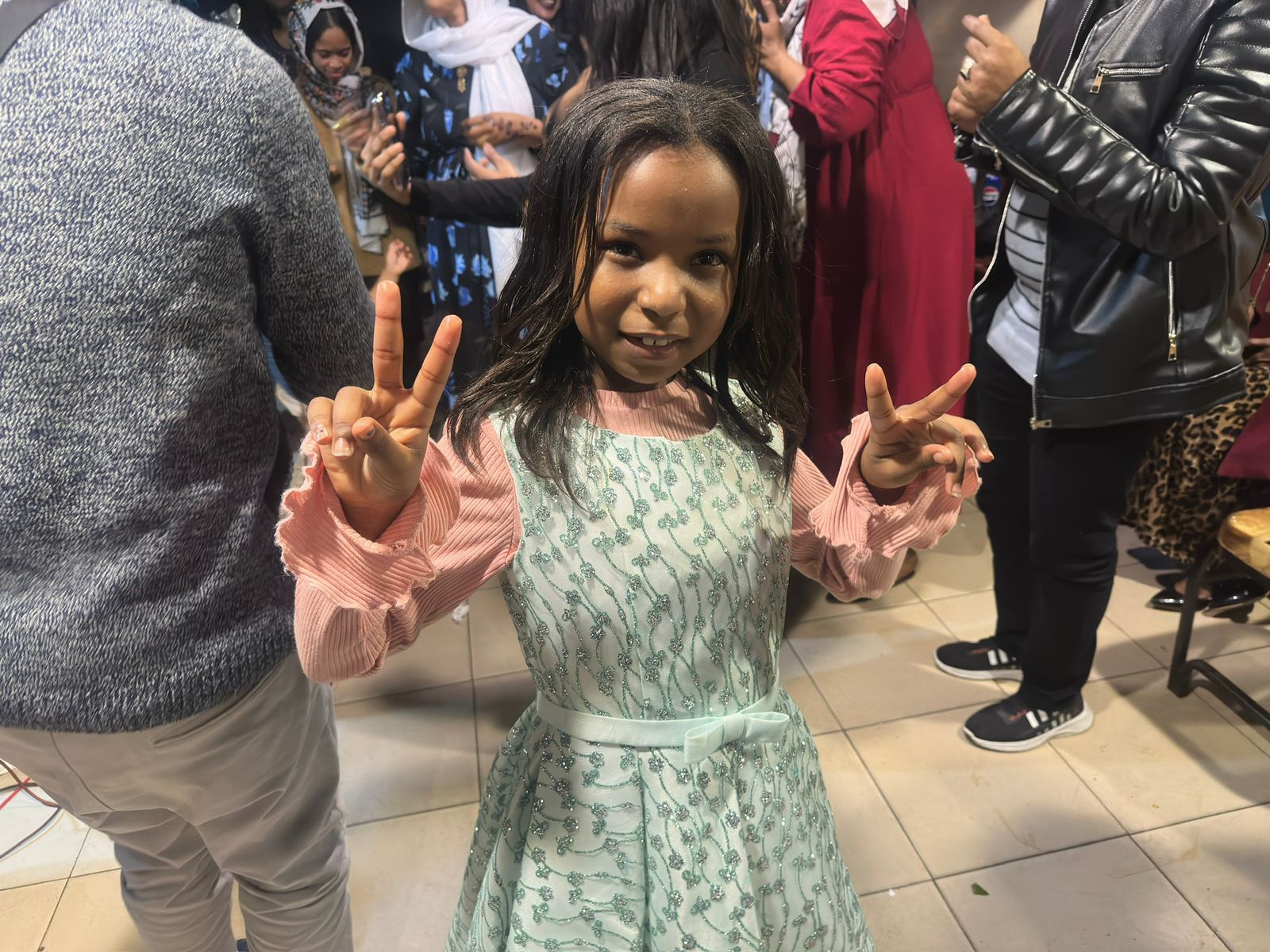 الدكتور مصطفى عسر والكاتب الصحفى مصطفي مكى يشاركون بعيد ميلاد سيدة الأعمال ” السودانية” سهير طيفور (صور )