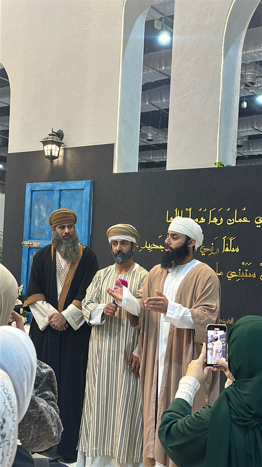 الشخصيات العمانية التاريخيه في معرض القاهرة الدولي للكتاب
