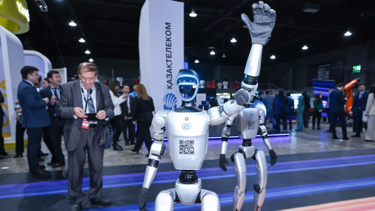 منتدى ألماتي الرقمي يسلط الضوء على الذكاء الاصطناعي والتعاون التكنولوجي الإقليمي