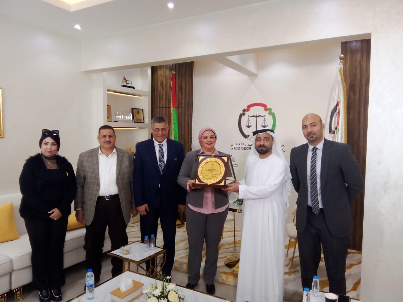 الامين العام للعاملين بالمصارف العربية ورئيس النقابة العامة للبنوك تبحث التعاون مع الإمارات