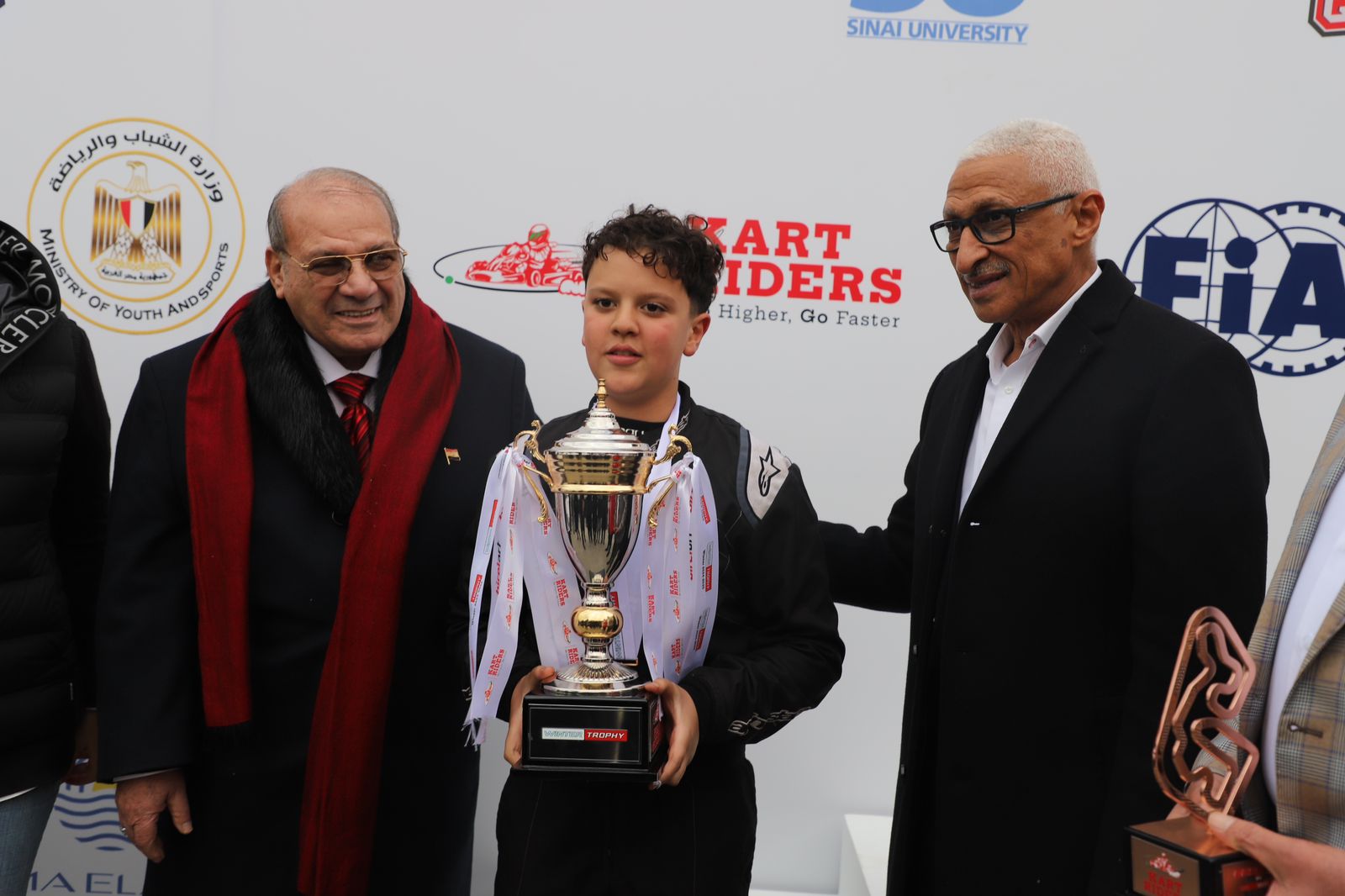 (بالصور) لاول مرة بشمال سيناء افتتاح مضمار سيارات الكارتينج بقرية سما العريش بحضور المحافظ