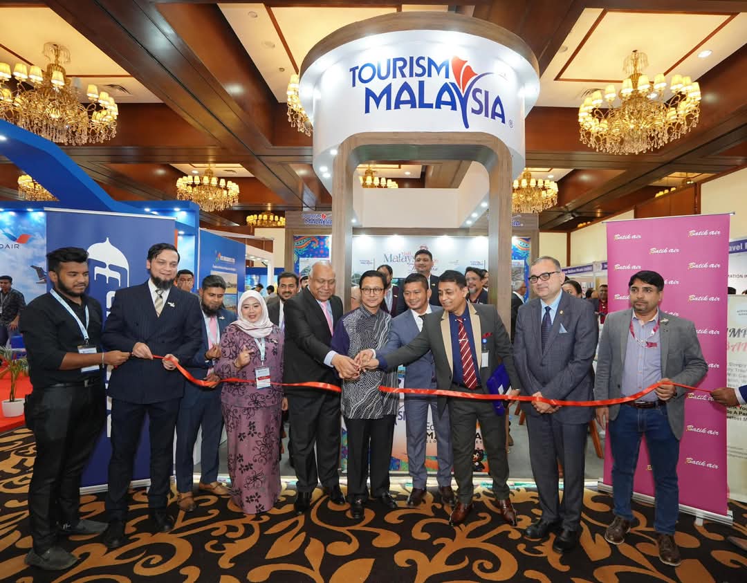 هيئة السياحة الماليزية تشارك فى الترويج لحملة Visit Malaysia 2026 في الدورة العشرين من معرض دكا السياحة فى بنجلاديش