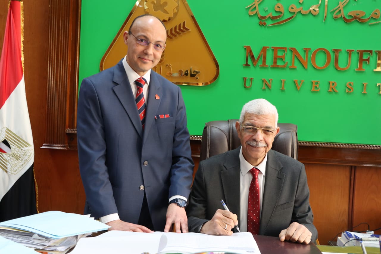 رئيس جامعة المنوفية يعتمد نتيجـة تراكمي بكالوريوس الطب والجراحة الدفعة “39”بنسبة نجاح 92,36%