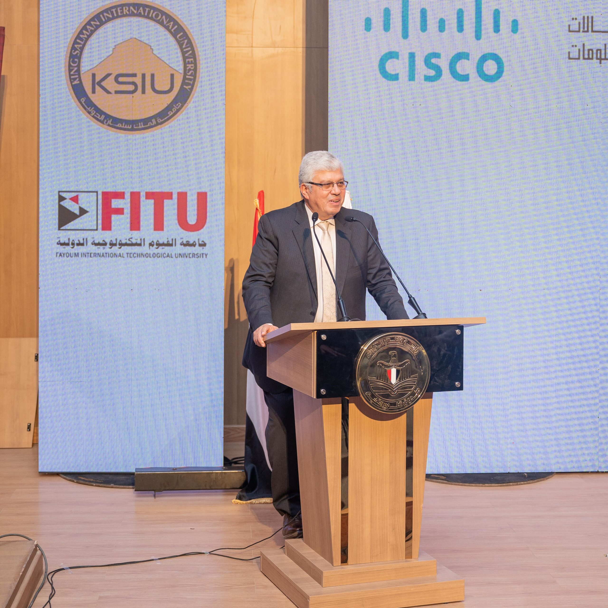 وزير التعليم العالي يشهد حفل إطلاق مبادرة “مراكز مهارات القرن الـ21 ” وتكريم الطلاب الفائزين بمنح سيسكو للمسار الاحترافي