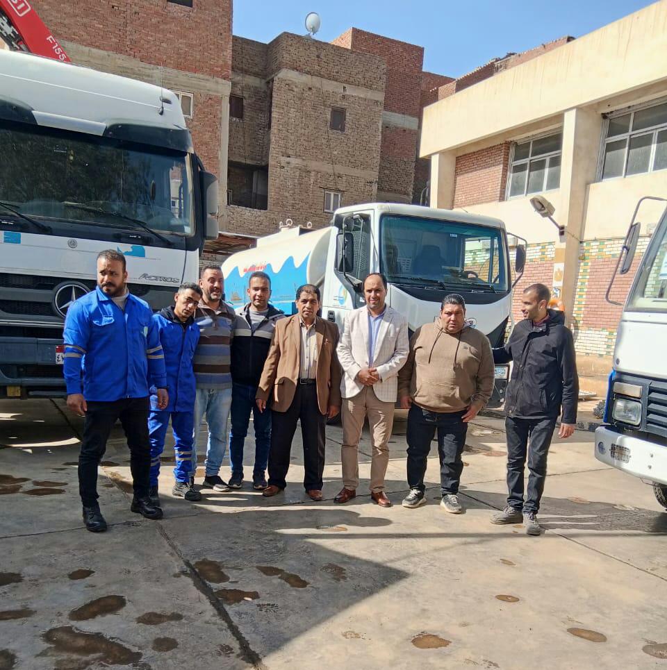 لدعم ورفع كفاءة معدات الشركة واستعدادا لعيد الفطر المبارك رئيس مياه المنوفية يتفقد جاهزية المعدات المنضمة حديثا للشركة