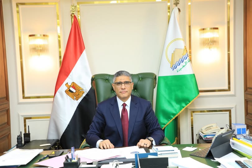 محافظ الجيزة : مشروع متكامل لإحلال وتجديد خطوط وشبكات الصرف الصحي المتهالكة بمدينة أبو النمرس