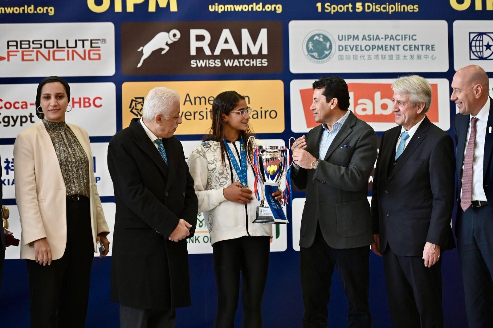 أشرف صبحي: تتويج فريدة خليل بذهبية كأس العالم للخماسي امتداد لما يتم التخطيط له