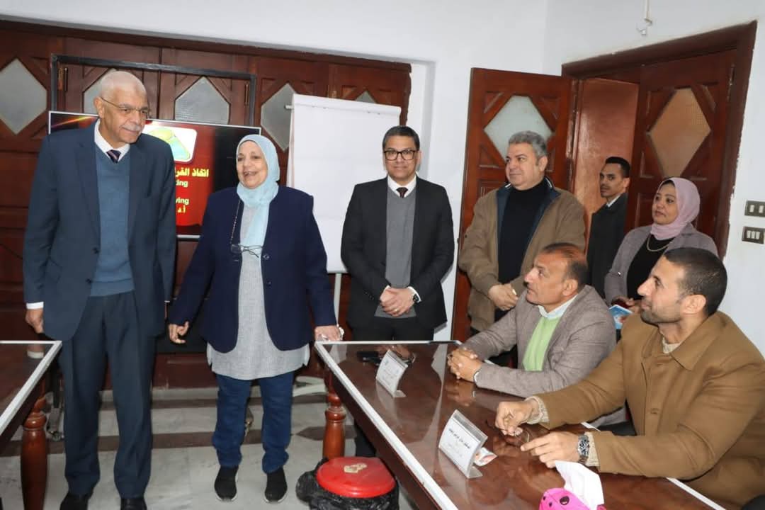 رئيس جامعة المنوفية يلقى محاضرة فى البرنامج التدريبى للتأهيل لشغل وظائف قيادية بالمركز الدولى لتنمية قدرات أعضاء هيئة التدريس