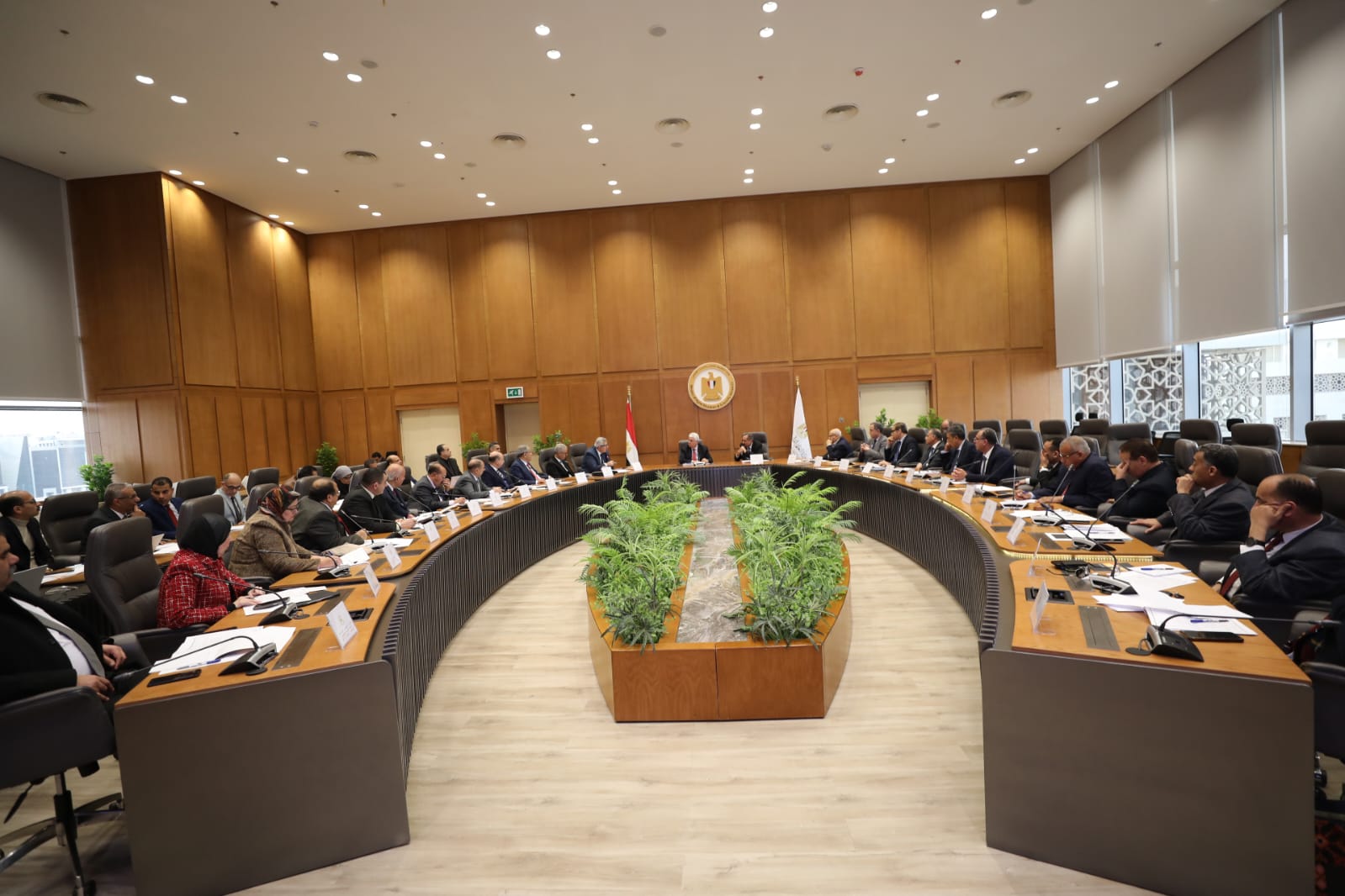 وزير التعليم العالي يرأس اجتماع المجلس الأعلى لشئون المعاهد العالية الخاصة