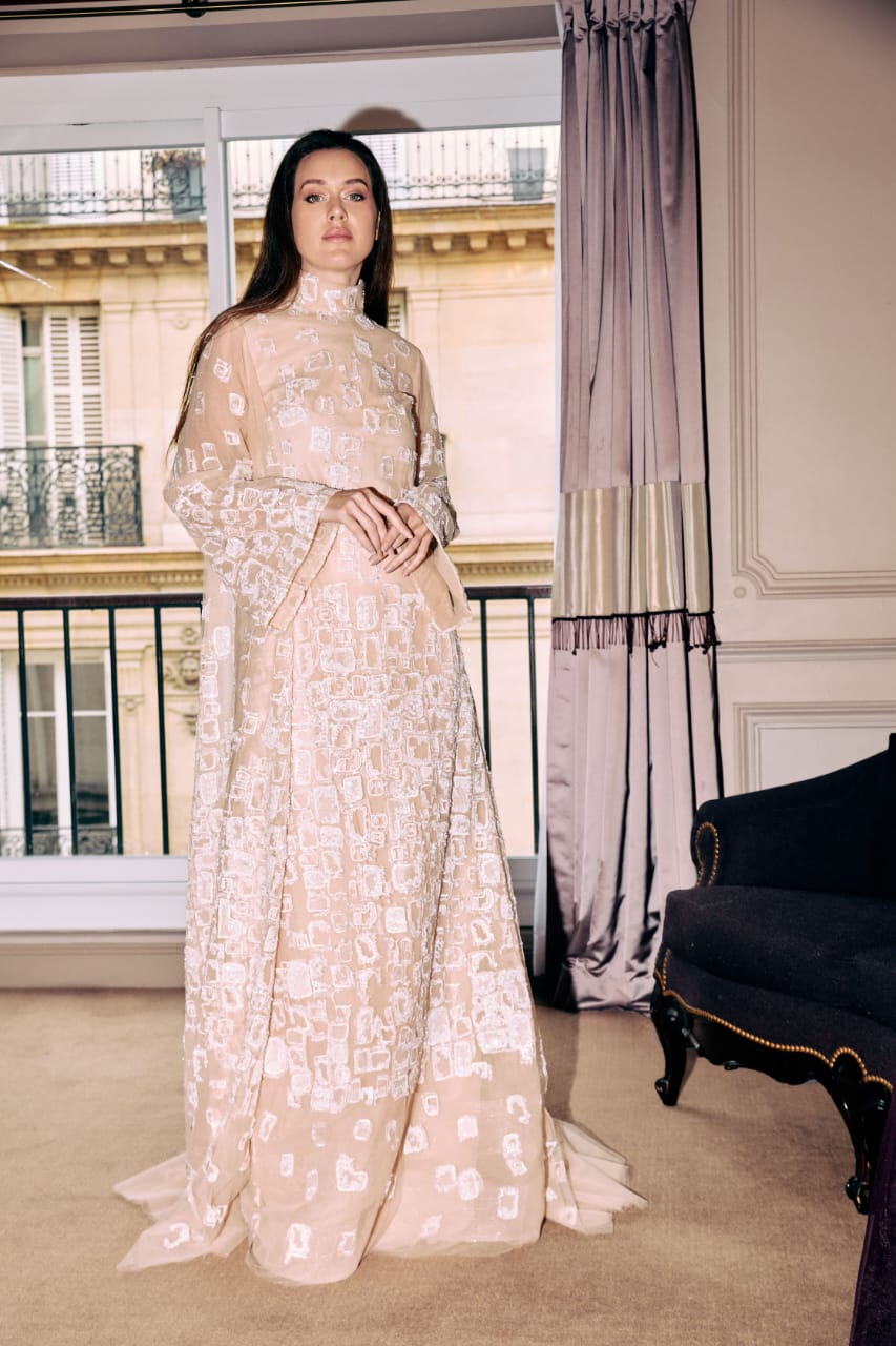 مجموعة إدوار أرصوني تتألق في عاصمة الأناقة باريس