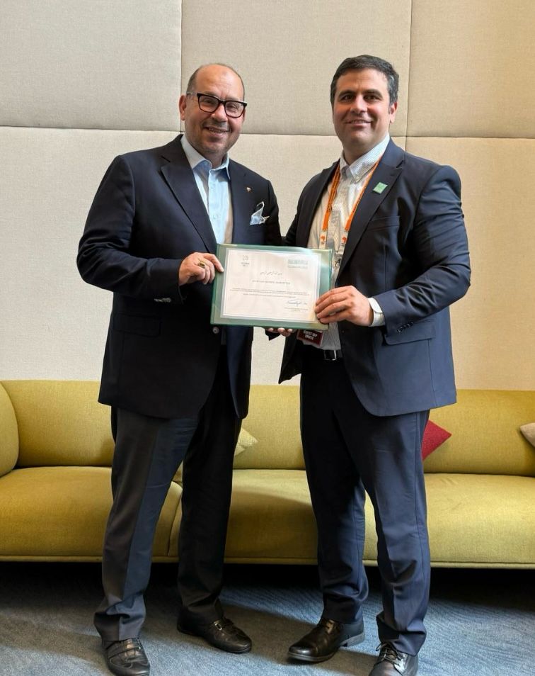 إدريس يتلقى دعوة مشاركة مصر في دورة ألعاب التضامن الإسلامي بالرياض