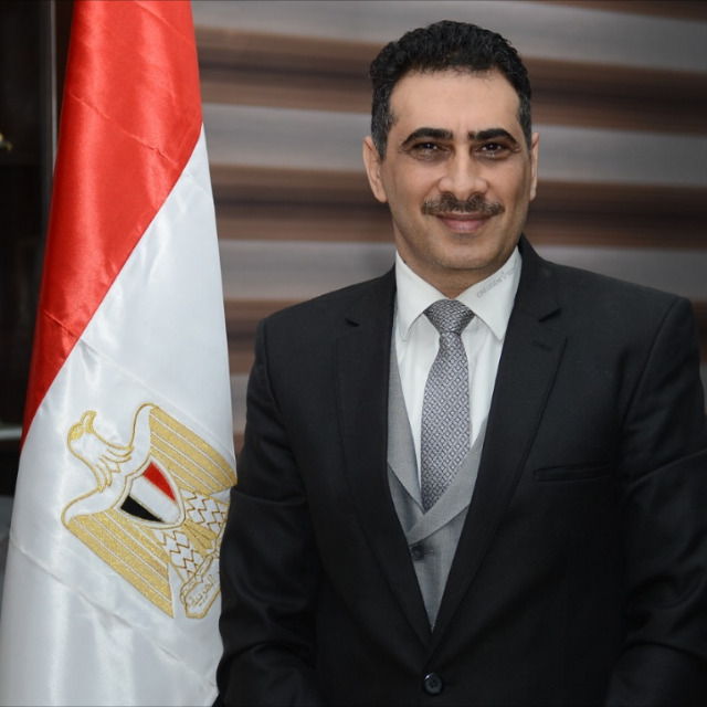 من المراجعة الرابعة إلى الاستدامة: تحديات وآمال الاقتصاد المصري