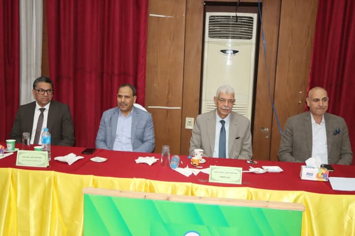 رئيس جامعة المنوفية يشارك طلاب المدن الجامعية مائدة الإفطار ويؤكد رعاية الطلاب ودعمهم علي راس اولوياتنا