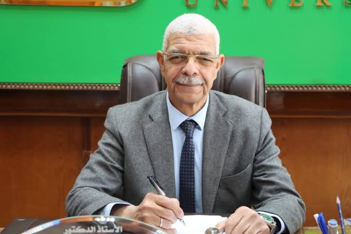 جامعة المنوفية تفوز بالمركز الأول في القصة القصيرة والمركز الثاني في المراسل التلفزيوني بمهرجان إبداع ” ١٣ “