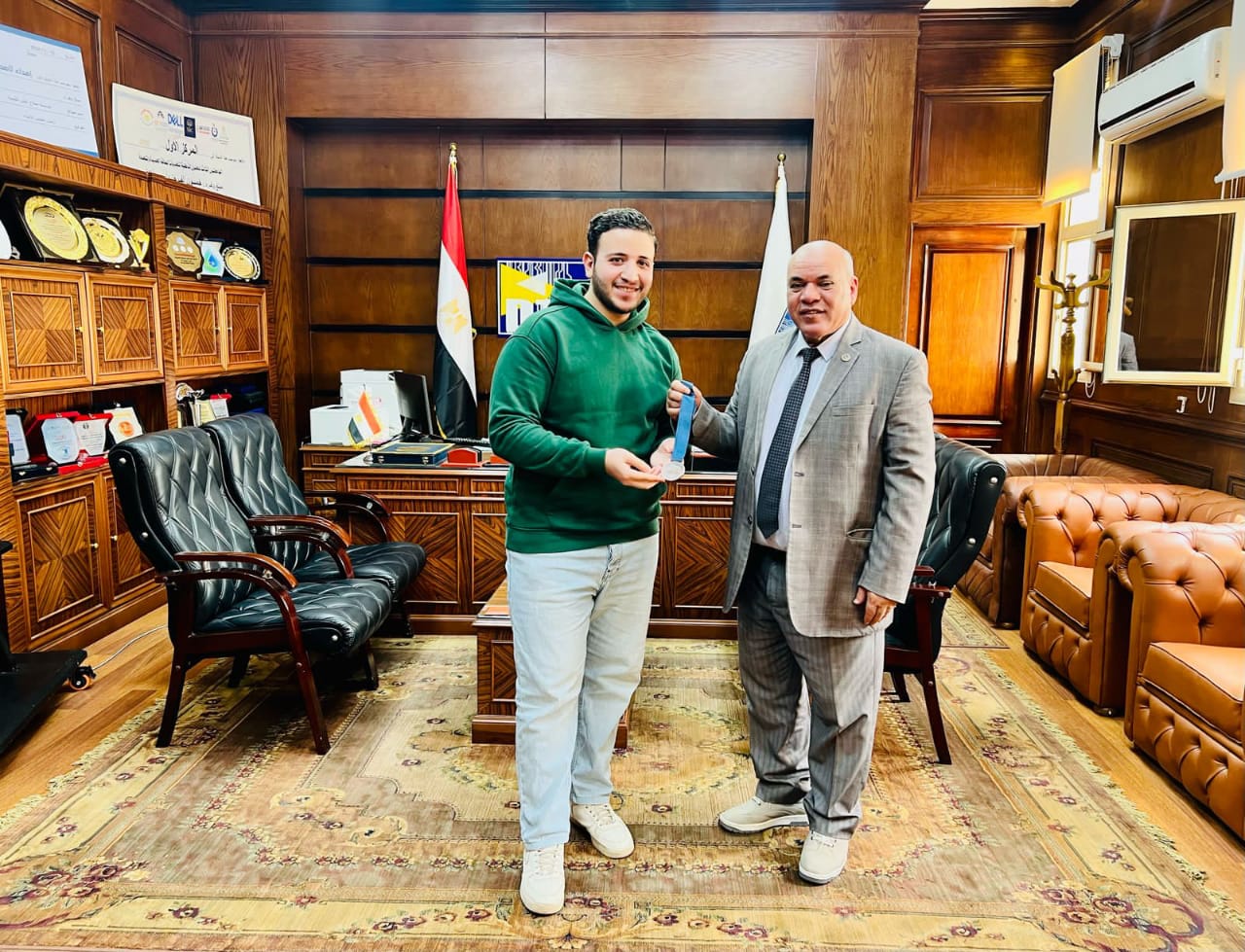 خريج من جامعة الدلتا التكنولوجية يتأهل إلى التصفيات النهائية لمسابقة Huawei ICT