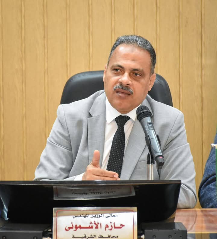 محافظ الشرقية يوجه بضخ 1000 أسطوانة غاز لسد احتياجات المواطنين بعزبة عبدالعاطي الأشقر عقب حريق المستودع.