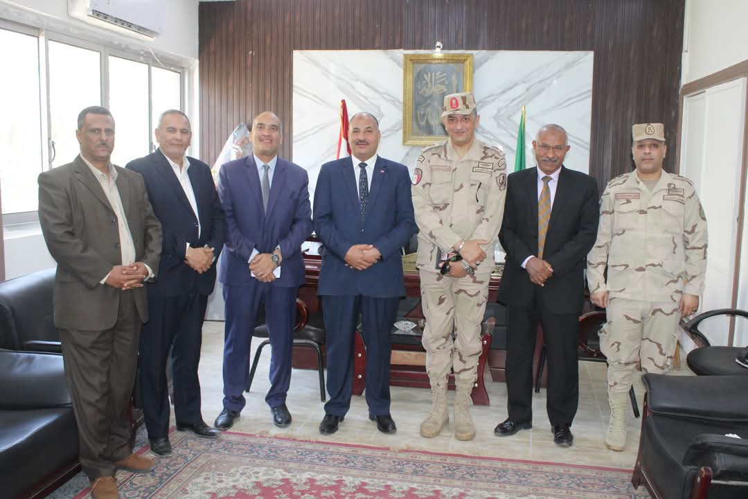 “زيان” و”شفيق” ناقشا الإجراءات اللازمة للتأسيس العسكري لعدد من المدارس الثانوية