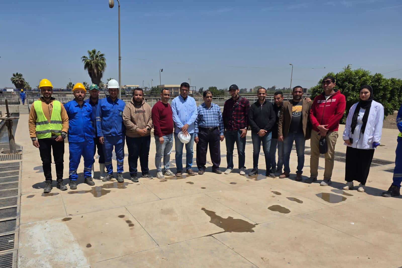 رئيس مياه المنوفية يتفقد عدد من محطات مياه الشرب والصرف الصحي بالمحافظة .