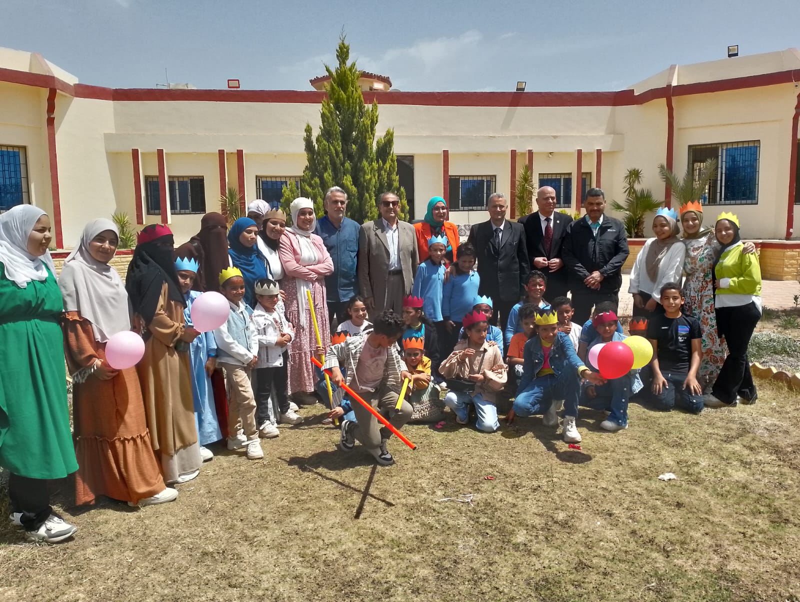 معهد الدراسات والبحوث البيئية بجامعة مدينة السادات ينظم احتفالية بيوم اليتيم