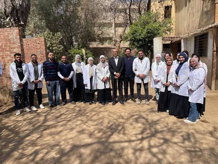 الكشف على ١٥٠٠ حالة في قافلة بيطرية مجانية لجامعة المنوفية بقرية البتانون