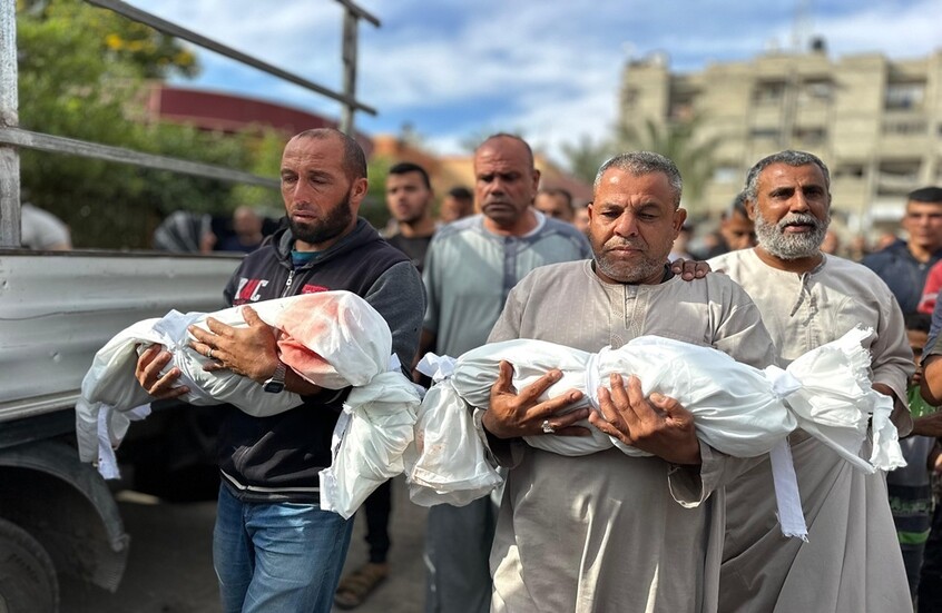 نحو 100 قتيل في قطاع غزة بينهم 3 صحفيين وطبيبة