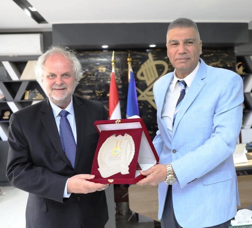 سفير بولندا بمصر يلتقى سفير أسوان