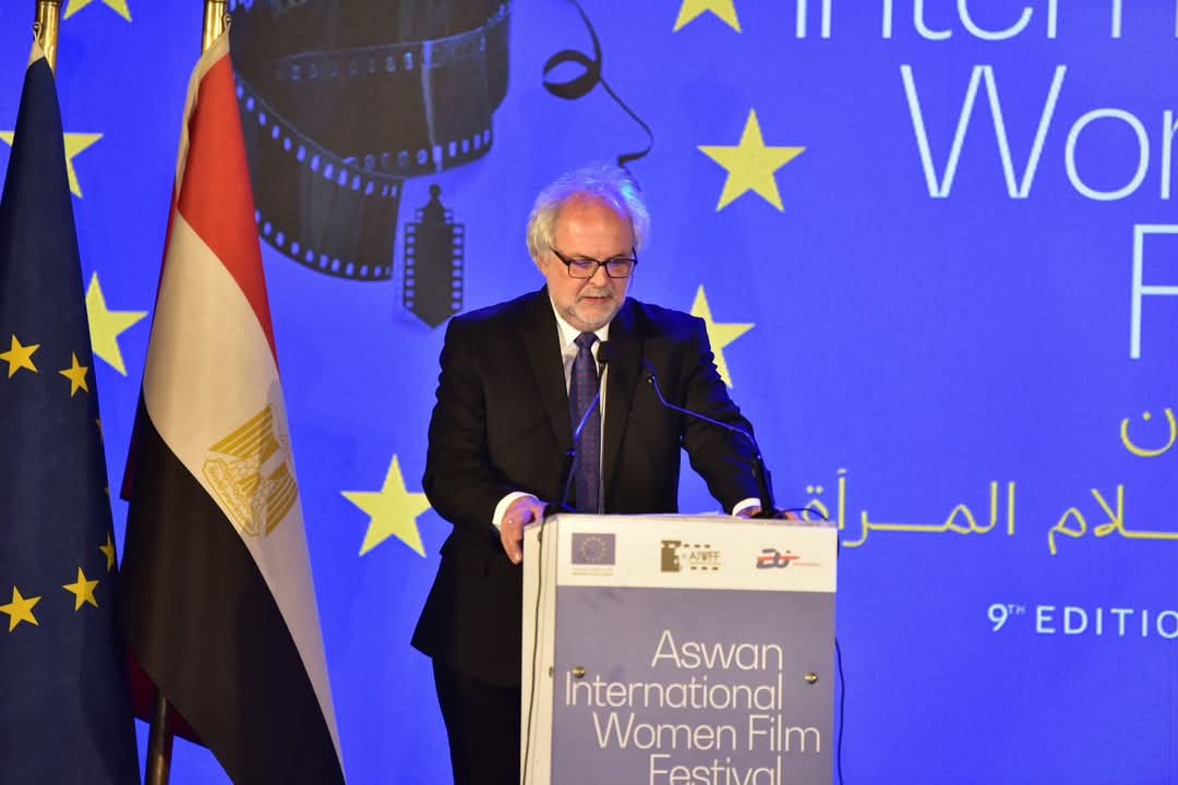 السفير ميهاو موركوتشينسكي يشارك في حفل الاستقبال الرسمي الذي أُقامه وفد الاتحاد الأوروبي، وبمناسبة العيد الوطني لبولندا على هامش مهرجان اسوان لسينما المرأة