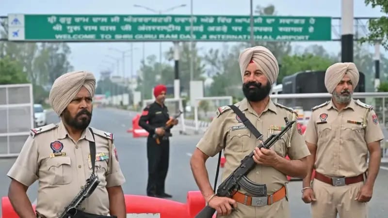 لجنة الأمن القومي الباكستانى تجتمع وتناقش التطورات الخطيرة جراء الأحداث الأخيرة مع الهند