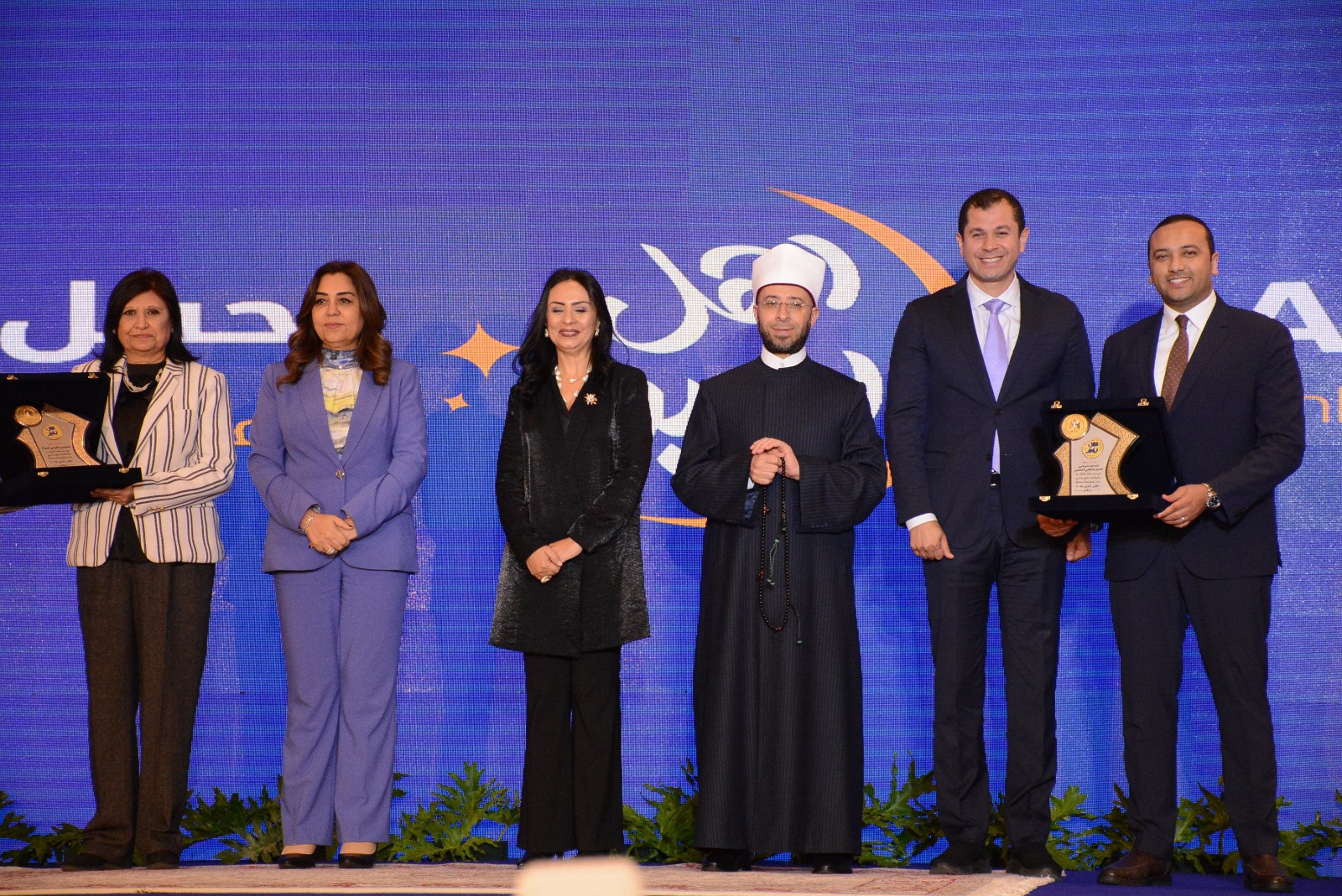 القومي للمرأة يشارك في حفل تكريم المؤسسات الأهلية الفائزة في مسابقة ” أهل الخير 2025″