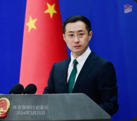المتحدث باسم وزارة الخارجية الصينية: مصر لها سيادة لا جدال فيها على قناة السويس و نحن ندعم بقوة الحكومة المصرية في الدفاع عن سيادتها
