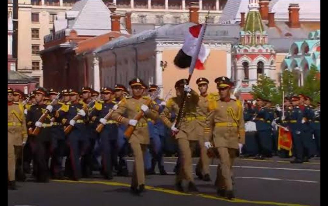 الجيش المصري يشارك في العرض العسكري الروسي الضخم احتفالا بعيد النصر فى موسكو
