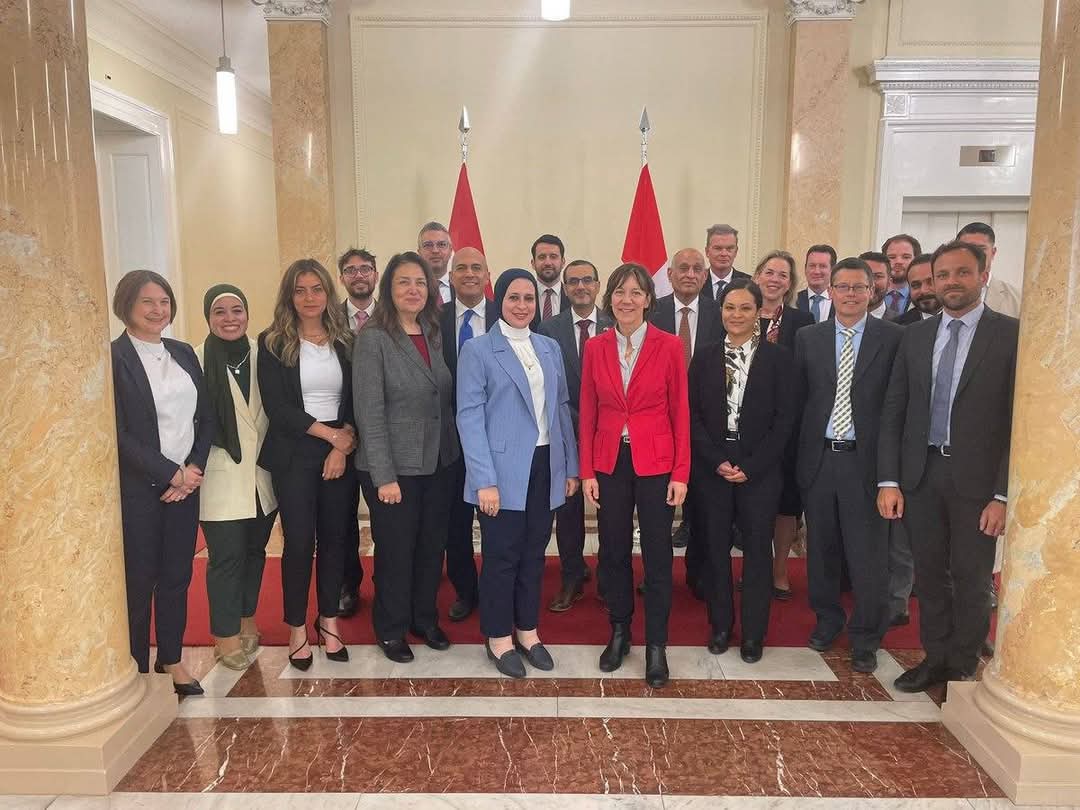 وزارة الدولة السويسرية للشئون الاقتصادية : نجاح الاجتماع الأول للجنة الاقتصادية المشتركة بين سويسرا ومصر في برن