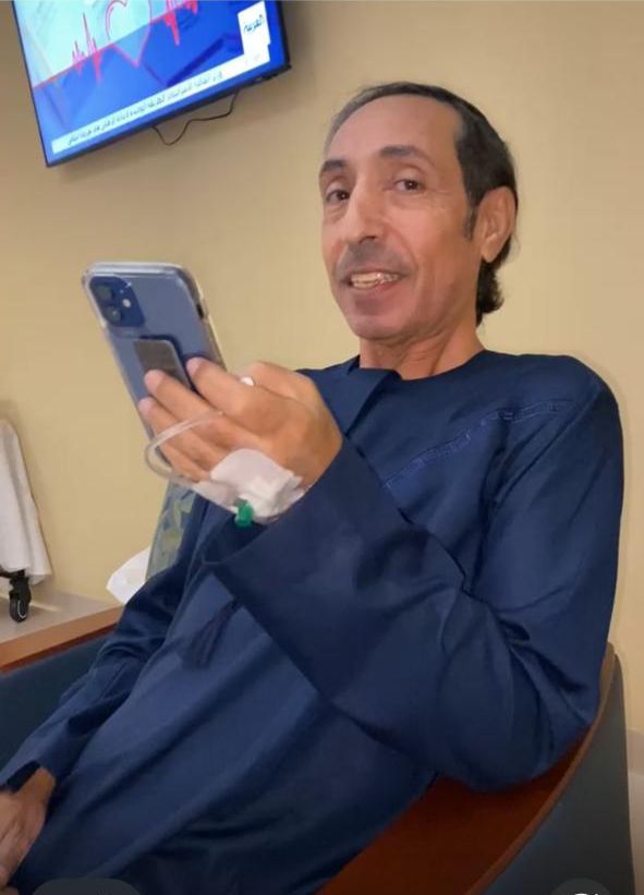 بعد أجراء عملية في العمود الفقري.. الأستاذ عبدالله بن حمود الزهراني يغادر المستشفى ” الحمدلله على السلامه “