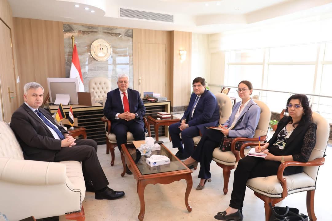 السفير الألماني بالقاهرة، يلتقى بوزير التعليم العالي والبحث العلمي