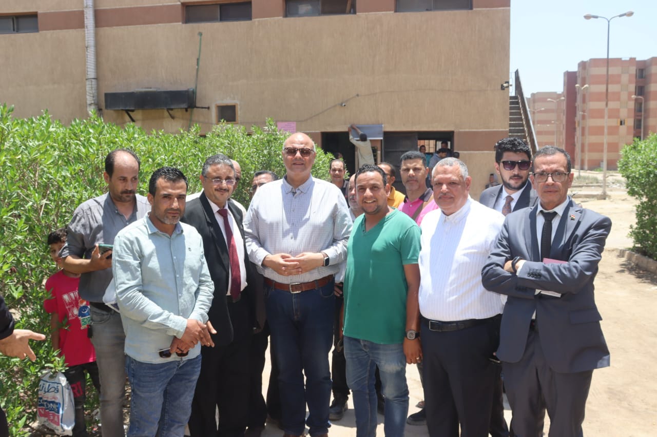 محافظ القليوبية يفتتح مخبزاً نصف آلياً جديداً لخدمة سكان الإسكان الاجتماعي بالخانكة