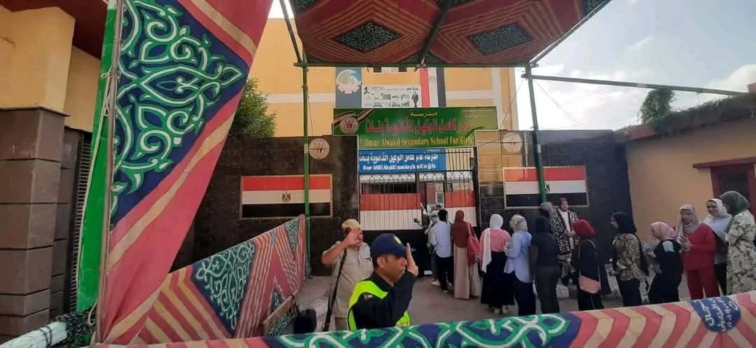 محافظ البحيرة تؤكد على استعدادات كاملة لامتحانات الثانوية العامة