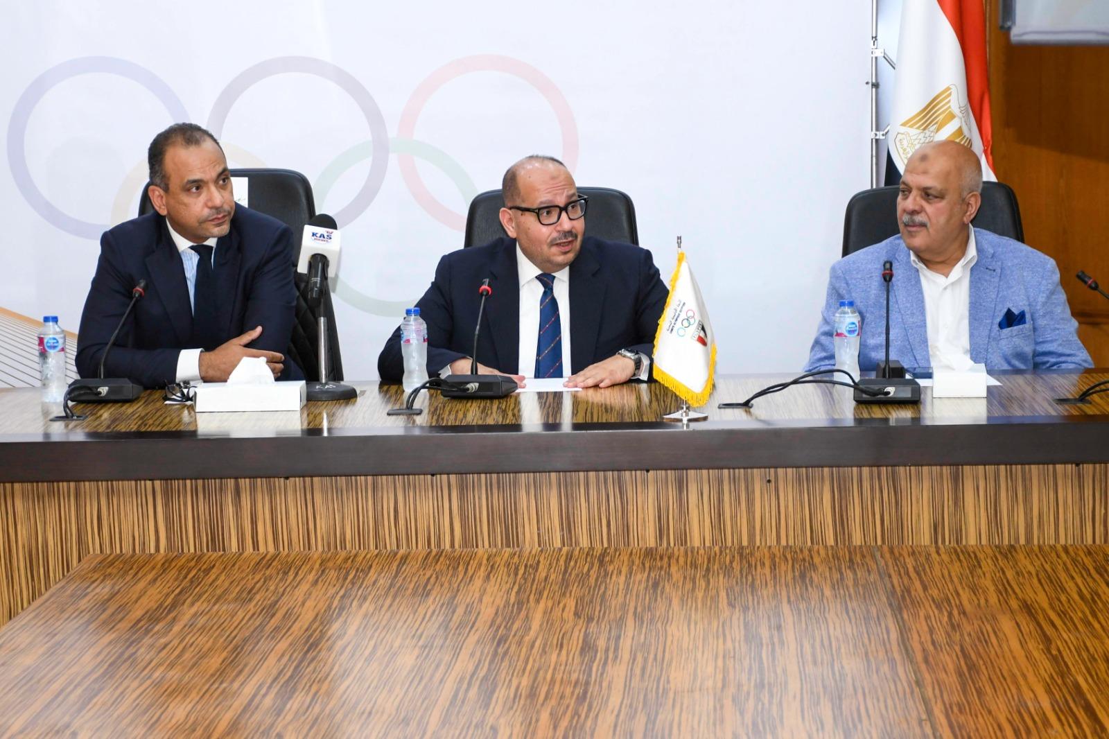 ياسر إدريس يعلن تفاصيل بروتوكول التعاون بين اللجنة الأولمبية وشركة الرعاية الطبية