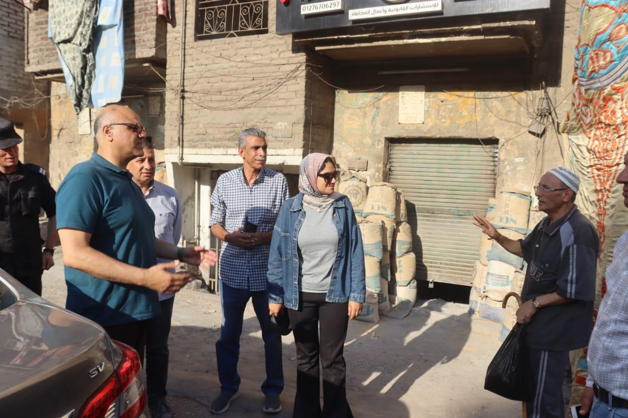 استجابة لشكاوى المواطنين.. محافظ القليوبية يتفقد شارع أحمد عرابي ويوجه برفع الإشغالات وتكثيف أعمال النظافة