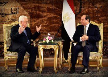 السيسي وعباس يبحثان قرار إسرائيل إعادة احتلال غزة