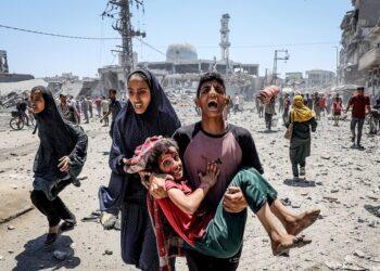 تدهور الوضع الصحي في غزة.. نقص حاد في الأدوية وسوء تغذية الأطفال يهددان القطاع الطبي