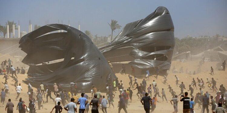 تصعيد عسكري مكثف في قطاع غزة وسقوط قتلى وجرحى بينهم مدنيون