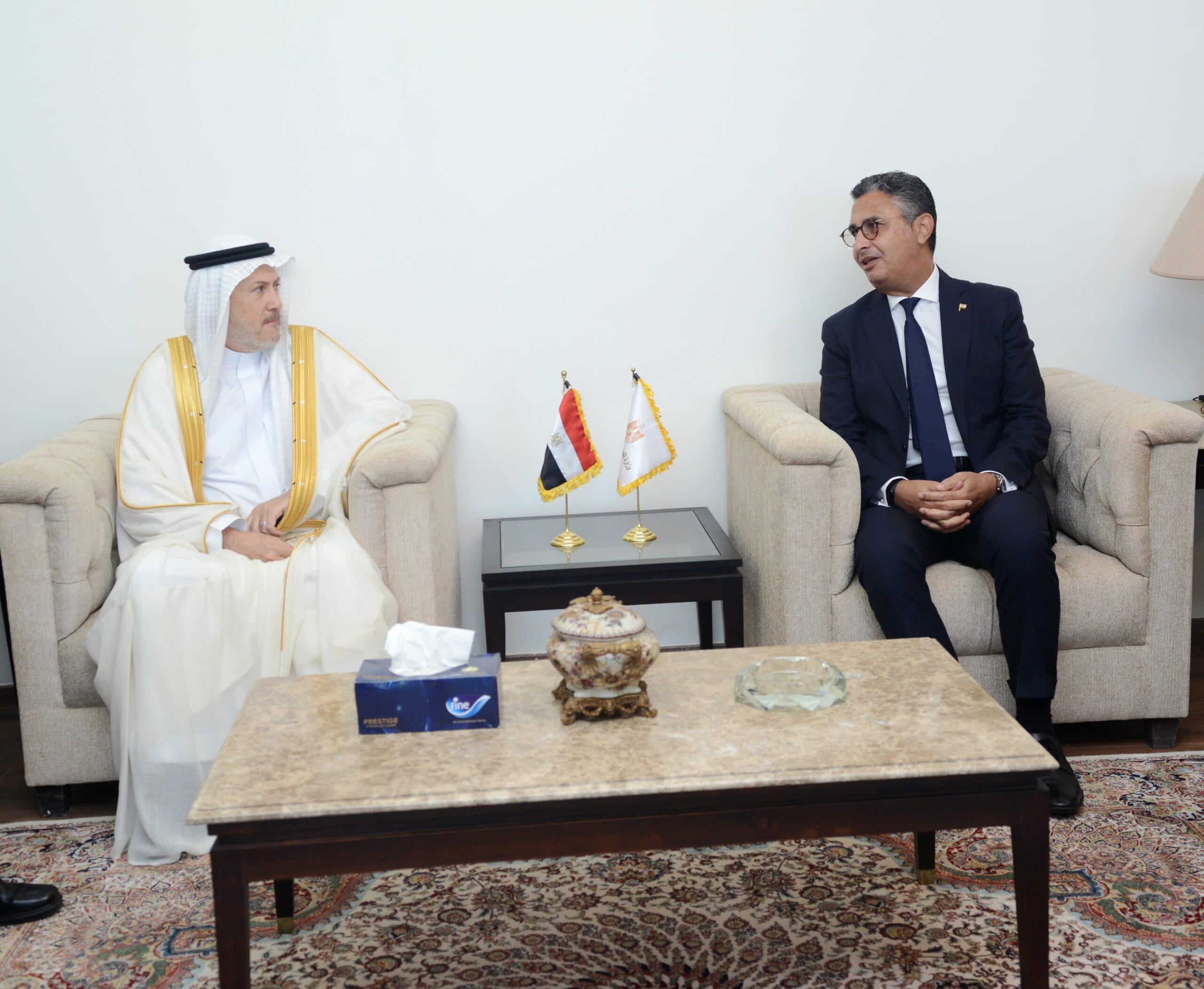 وزير التموين والتجارة الداخلية يلتقي الرئيس التنفيذي للمؤسسة الدولية الإسلامية لتمويل التجارة لبحث سبل تعزيز التعاون المشترك.