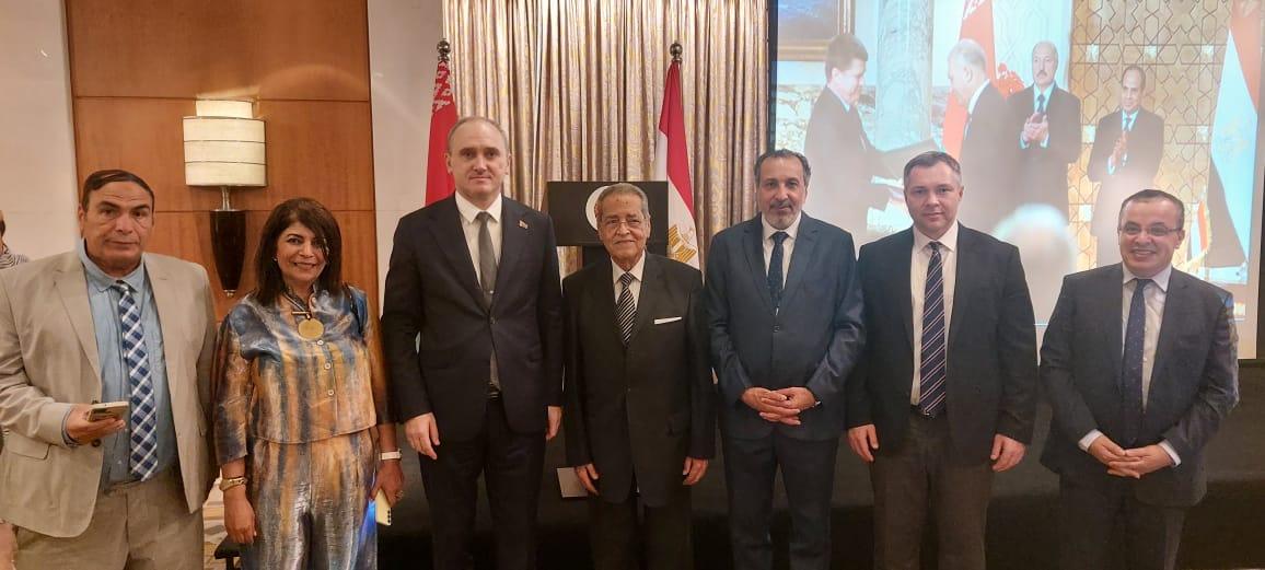 بحضور وزير الثقافةسفير بيلاروس يودع مصر بكلمة باللغة العربية