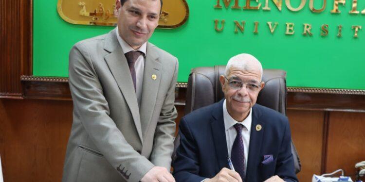 رئيس جامعة المنوفية يعتمد نتيجة تراكمي بكالوريوس كلية تكنولوجيا العلوم الصحية التطبيقية بنسة نجاح ٩٥%