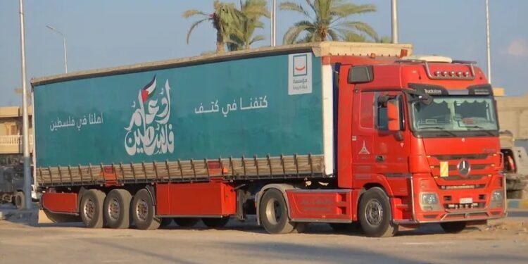 الاحتلال يمنع دخول 6600 شاحنة مساعدات إنسانية إلى قطاع غزة