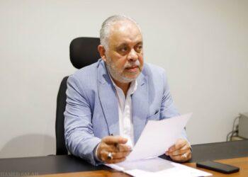 المسرحيون يجتمعون.. دعوة من أشرف زكي لمناقشة حاضر المهنة ومستقبلها