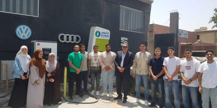 طلاب برنامج تكنولوجيا الأوتوترونكس يواصلون فعاليات التدريب الصيفى