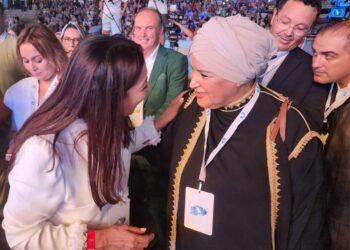 السفيرة كريمة بنيعيش التي أبهرت المغاربة والعالم رئيسة جمعية أصوات نسائية تتالق في سماء التفوق والتميز.