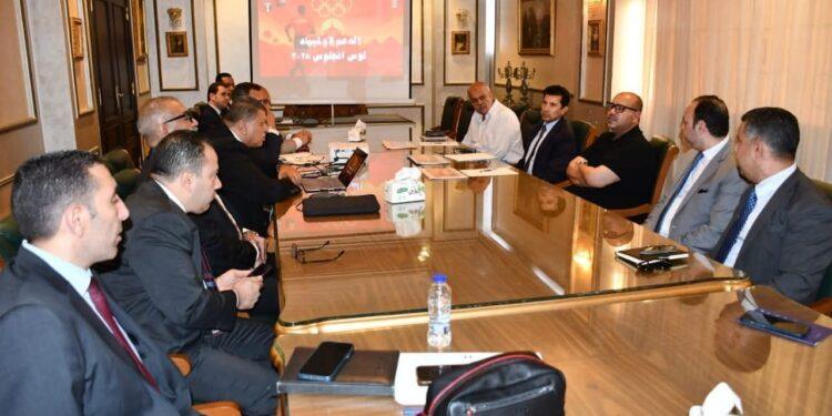 وزير الرياضة ورئيس الاولمبية يستعرضان خطط الاستعدادات لاولمبياد لوس أنجلوس